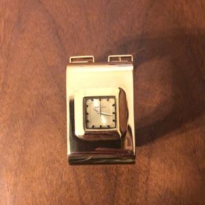 Nixon ‘You’re in the Clique’ Watch